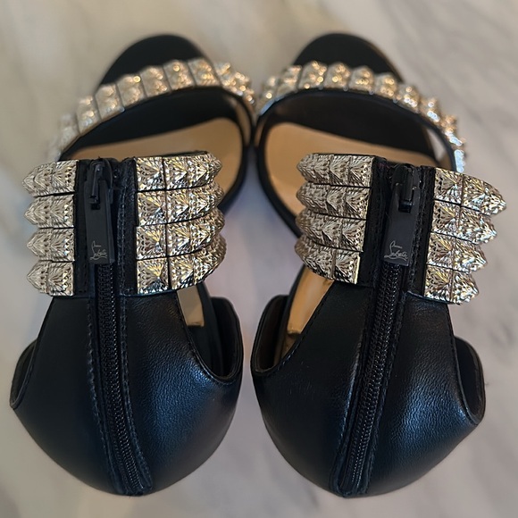 ❤️ AUTHENTIC CHRISTIAN LOUBOUTIN HEELS ❤️ - Picture 5 of 16